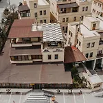 Royal Stone -