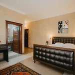 Отель Royal Stone - 3*