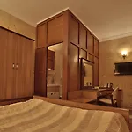 Royal Stone -