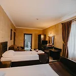 Royal Stone -