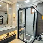 Отель Royal Stone - 3*