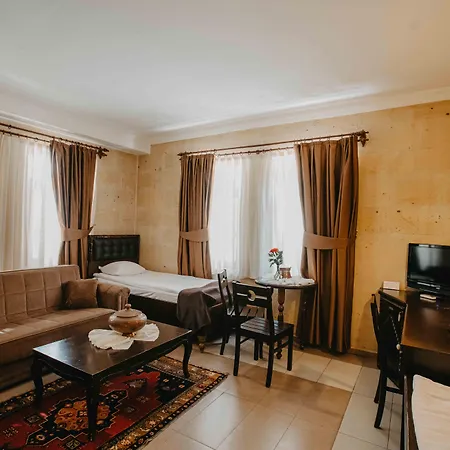 Готель Royal Stone - 3*