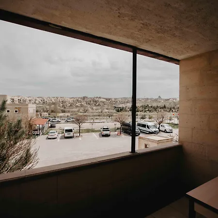 ロイヤル ストーン ハウシズ