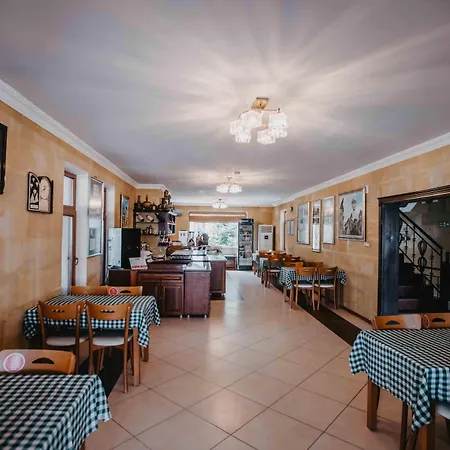 رويال ستون هاوسز - غوريم فندق 3*