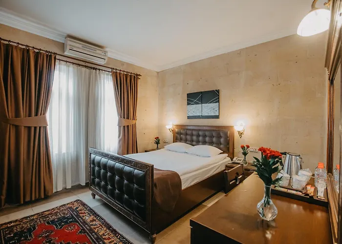 رويال ستون هاوسز - غوريم فندق