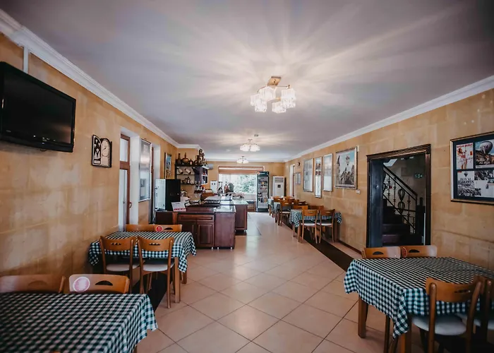 رويال ستون هاوسز - غوريم فندق 3*